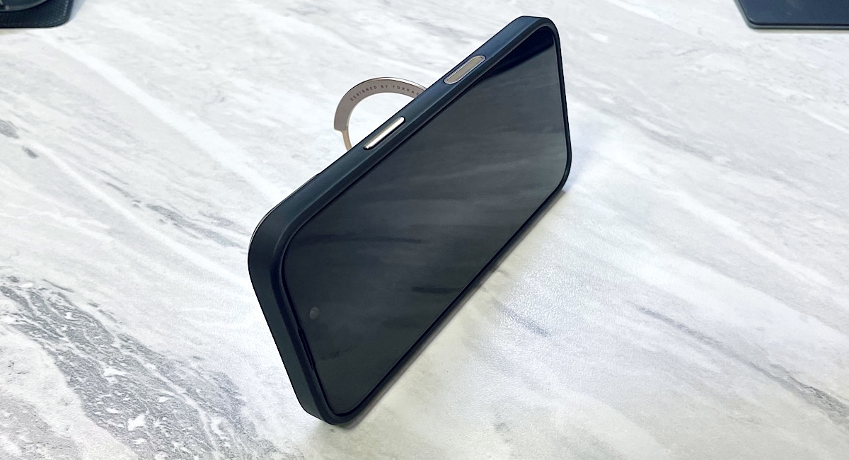 torras-ostand-q3-iphone-case-review-3